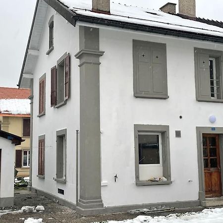 Charmante Maison Mitoyenne Βίλα Broc Εξωτερικό φωτογραφία
